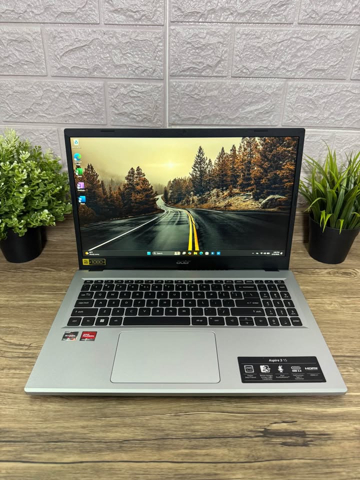 ACER ASPIRE 3 15 Ryzen 7 5700U